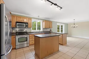 35 Alvord St, South Hadley, MA 01075 - Photo 13
