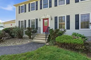 35 Alvord St, South Hadley, MA 01075 - Photo 3