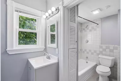 132 Huntington St, Brockton, MA 02301 - Photo 17