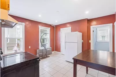 132 Huntington St, Brockton, MA 02301 - Photo 11