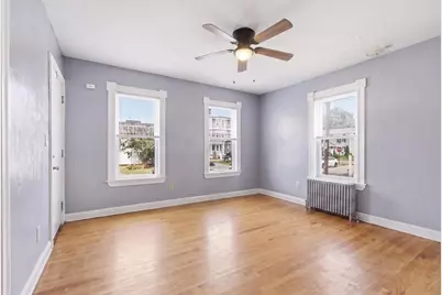 132 Huntington St, Brockton, MA 02301 - Photo 5