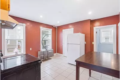 132 Huntington St, Brockton, MA 02301 - Photo 11
