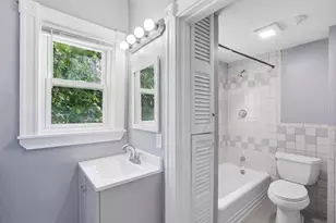 132 Huntington St, Brockton, MA 02301 - Photo 17