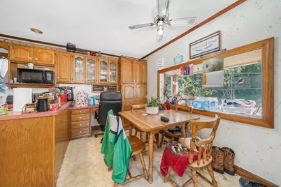 4 Fairview Ave, Amesbury, MA 01913 - Photo 13