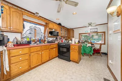 4 Fairview Ave, Amesbury, MA 01913 - Photo 15