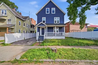 15 Warriner Ave, Springfield, MA 01108 - Photo 3