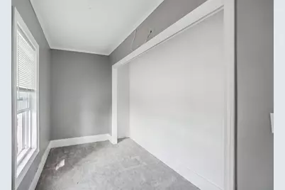 15 Warriner Ave, Springfield, MA 01108 - Photo 13