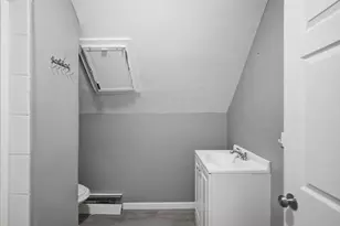 15 Warriner Ave, Springfield, MA 01108 - Photo 19