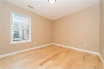 335 West 2nd #8, Boston, MA 02127 - Photo 7