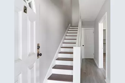 2 Ely St, Worcester, MA 01610 - Photo 3