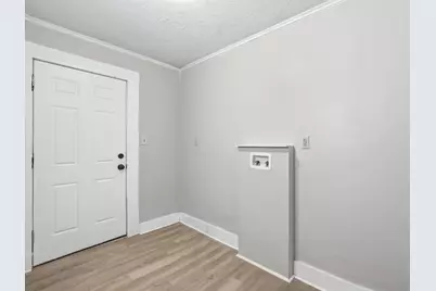 2 Ely St, Worcester, MA 01610 - Photo 9