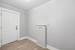 2 Ely St, Worcester, MA 01610 - Photo 9