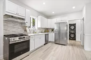 29 Wentworth Ave, Stoughton, MA 02072 - Photo 13