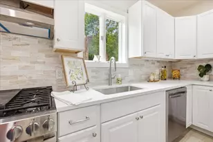 29 Wentworth Ave, Stoughton, MA 02072 - Photo 15