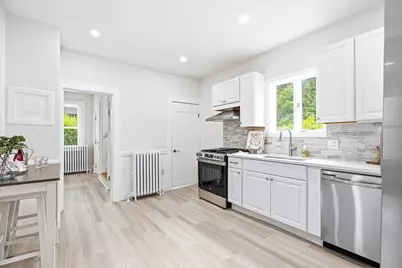 29 Wentworth Ave, Stoughton, MA 02072 - Photo 9