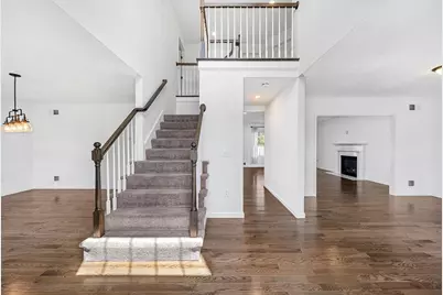 34 Pratt Ave, Bridgewater, MA 02324 - Photo 7