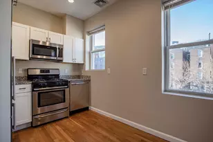 28 Cooper St, Boston, MA 02113 - Photo 3
