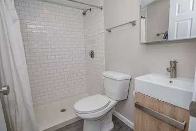 28 Cooper St #1, Boston, MA 02113 - Photo 5