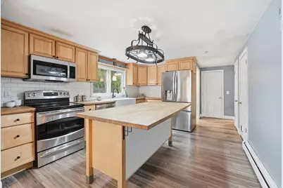 51 Whittemore Rd, Sturbridge, MA 01566 - Photo 7