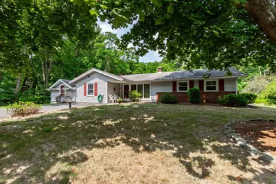 64 Hemenway Rd, Framingham, MA 01701 - Photo 1