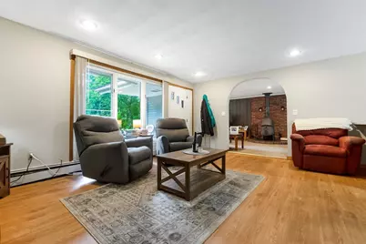 64 Hemenway Rd, Framingham, MA 01701 - Photo 5