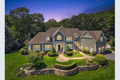 2 Goldman Cir, Bedford, MA 01730 - Photo 1