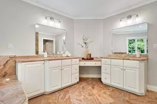 2 Goldman Cir, Bedford, MA 01730 - Photo 17