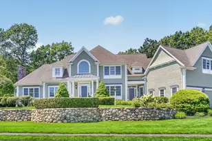2 Goldman Cir, Bedford, MA 01730 - Photo 41