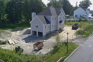 4 Katie Ln, Groveland, MA 01834 - Photo 3