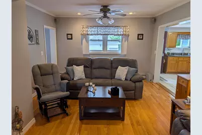 50 Ash St, Gardner, MA 01440 - Photo 5