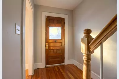 31 Poole St, Woburn, MA 01801 - Photo 9