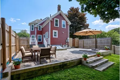 31 Poole St, Woburn, MA 01801 - Photo 5