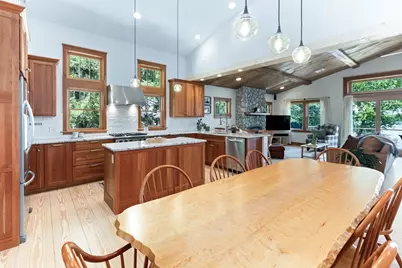 40 S Main St, Carver, MA 02330 - Photo 7