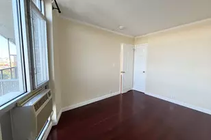 19 Winchester St, Brookline, MA 02446 - Photo 11