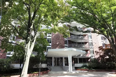 19 Winchester St #708, Brookline, MA 02446 - Photo 7