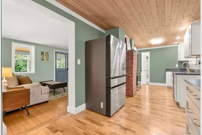 287 Taunton St, Wrentham, MA 02093 - Photo 11