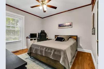 2 Lexington St, Woburn, MA 01801 - Photo 15