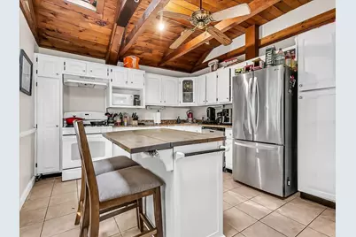 2 Lexington St, Woburn, MA 01801 - Photo 7