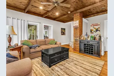 2 Lexington St, Woburn, MA 01801 - Photo 9