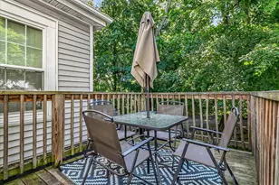 2 Lexington St, Woburn, MA 01801 - Photo 33