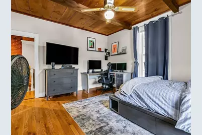 2 Lexington St, Woburn, MA 01801 - Photo 13