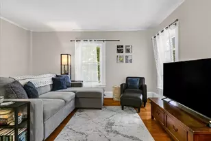 2 Lexington St, Woburn, MA 01801 - Photo 25