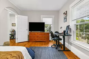 2 Lexington St, Woburn, MA 01801 - Photo 29
