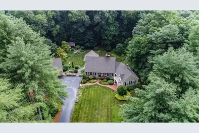188 South St, Berlin, MA 01503 - Photo 3