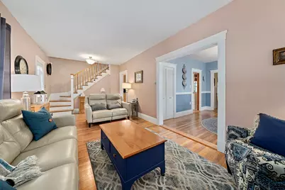 93 Elm St, Medford, MA 02155 - Photo 9