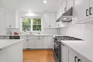 12 S Lincoln St, Natick, MA 01760 - Photo 5
