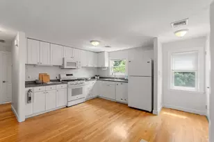 11-13 Cross St, Belmont, MA 02478 - Photo 7