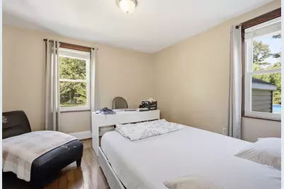 636 Dighton Ave, Taunton, MA 02780 - Photo 9