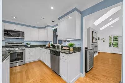 59 Bannan Dr, North Andover, MA 01845 - Photo 7