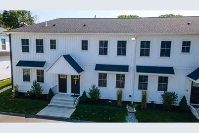 50 Frankfort St #3, Fitchburg, MA 01420 - Photo 3